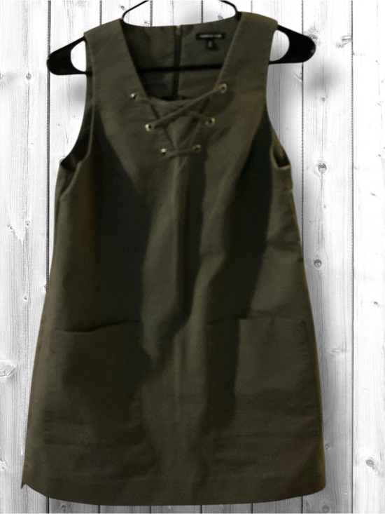 Who What Wear Dresses & Skirts - 🌷Who What Wear Olive Green Lace-Up Mini Dress